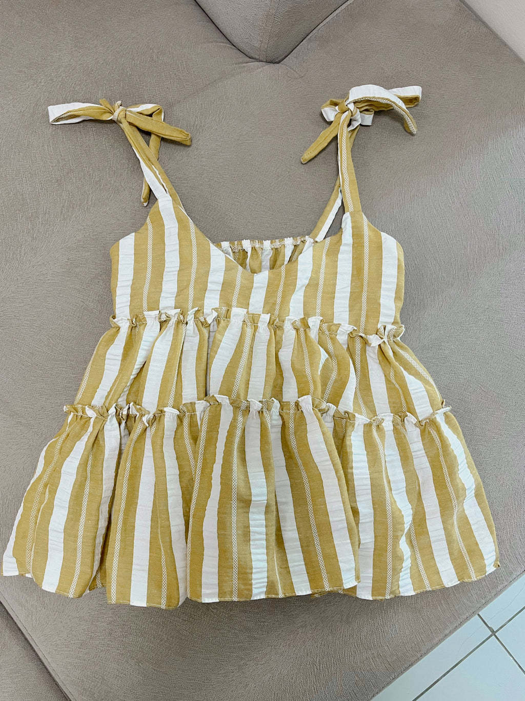 Selim Top in Yellow