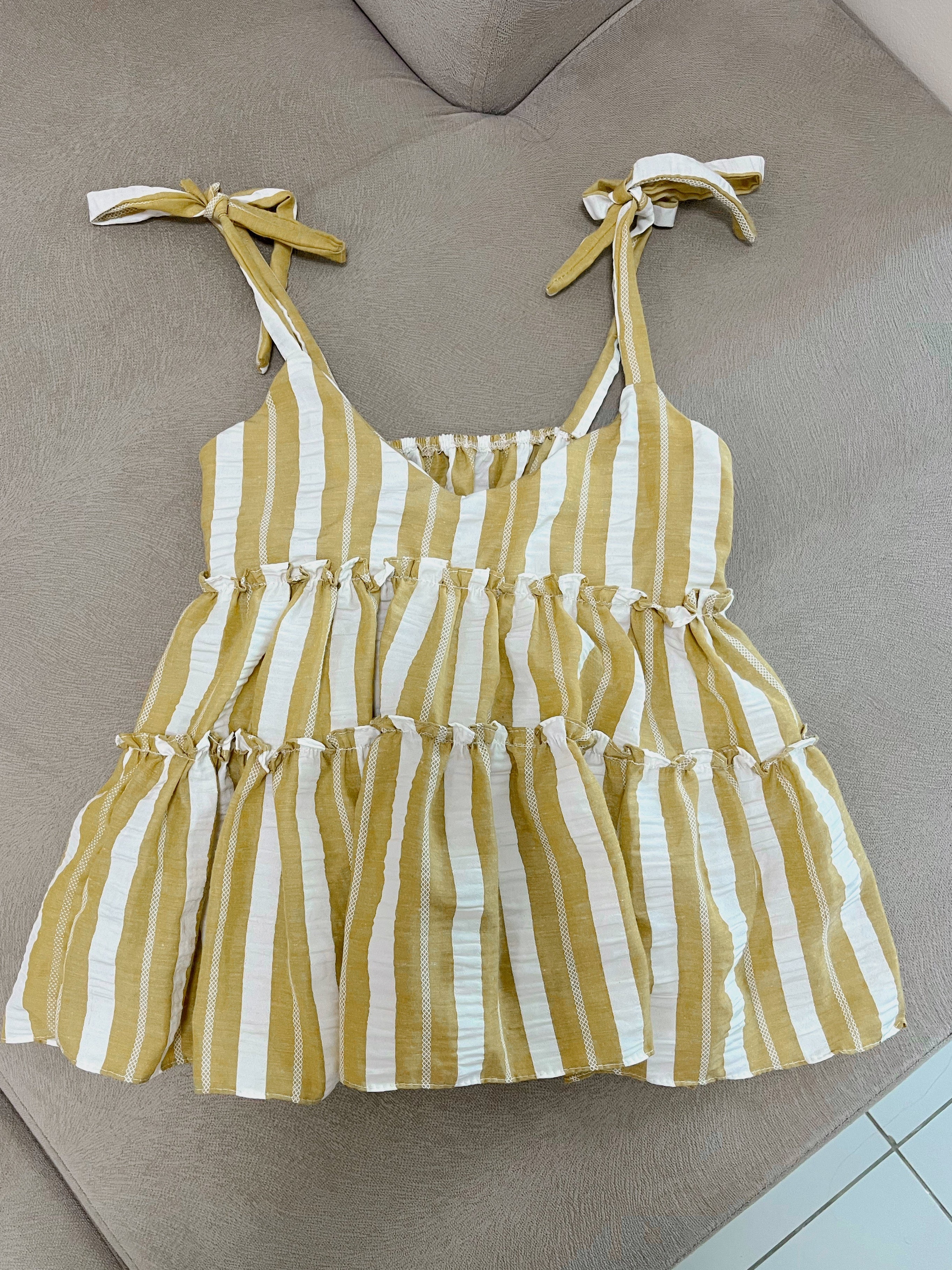 Selim Top in Yellow