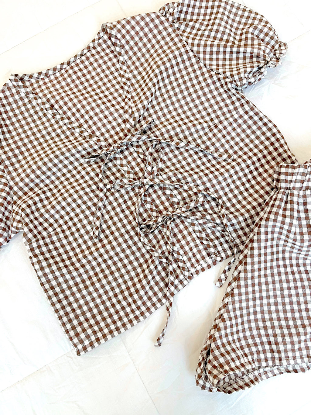 Hazel Set in Brown