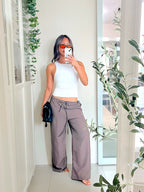 Lucia Pants in Brown
