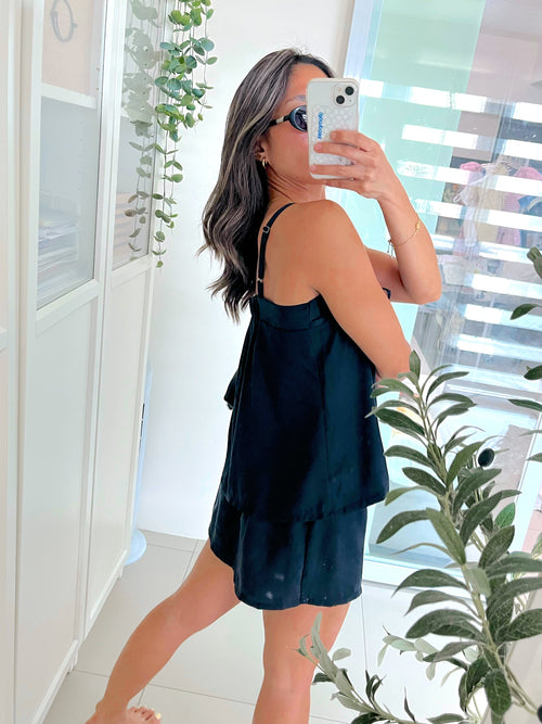 Ada Set in Black
